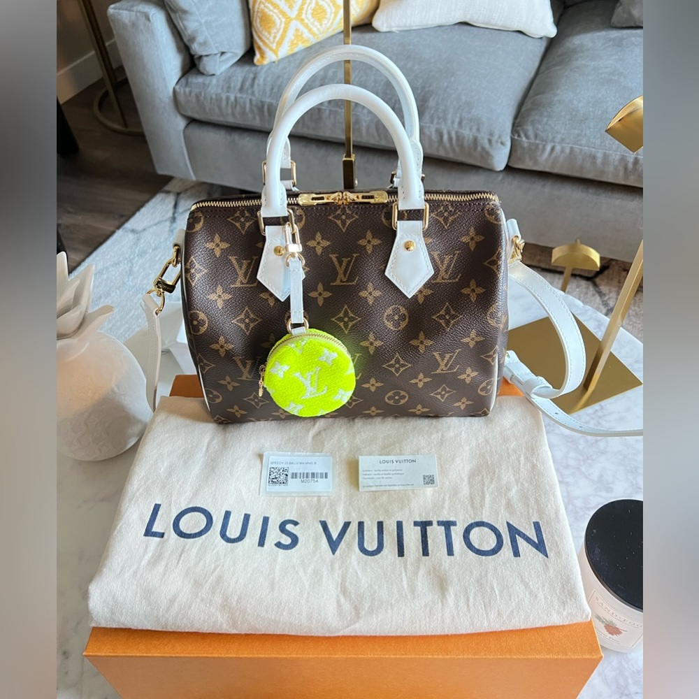 Brand new Louis Vuitton Speedy 25